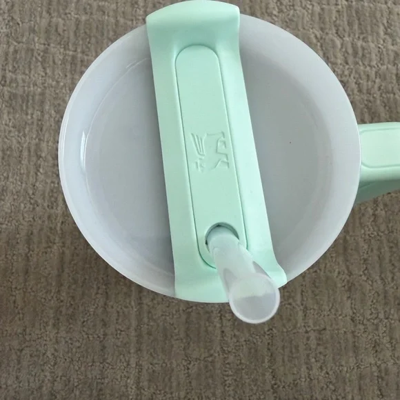 Stanley Mint Green 40oz Quencher - Picture 7 of 7